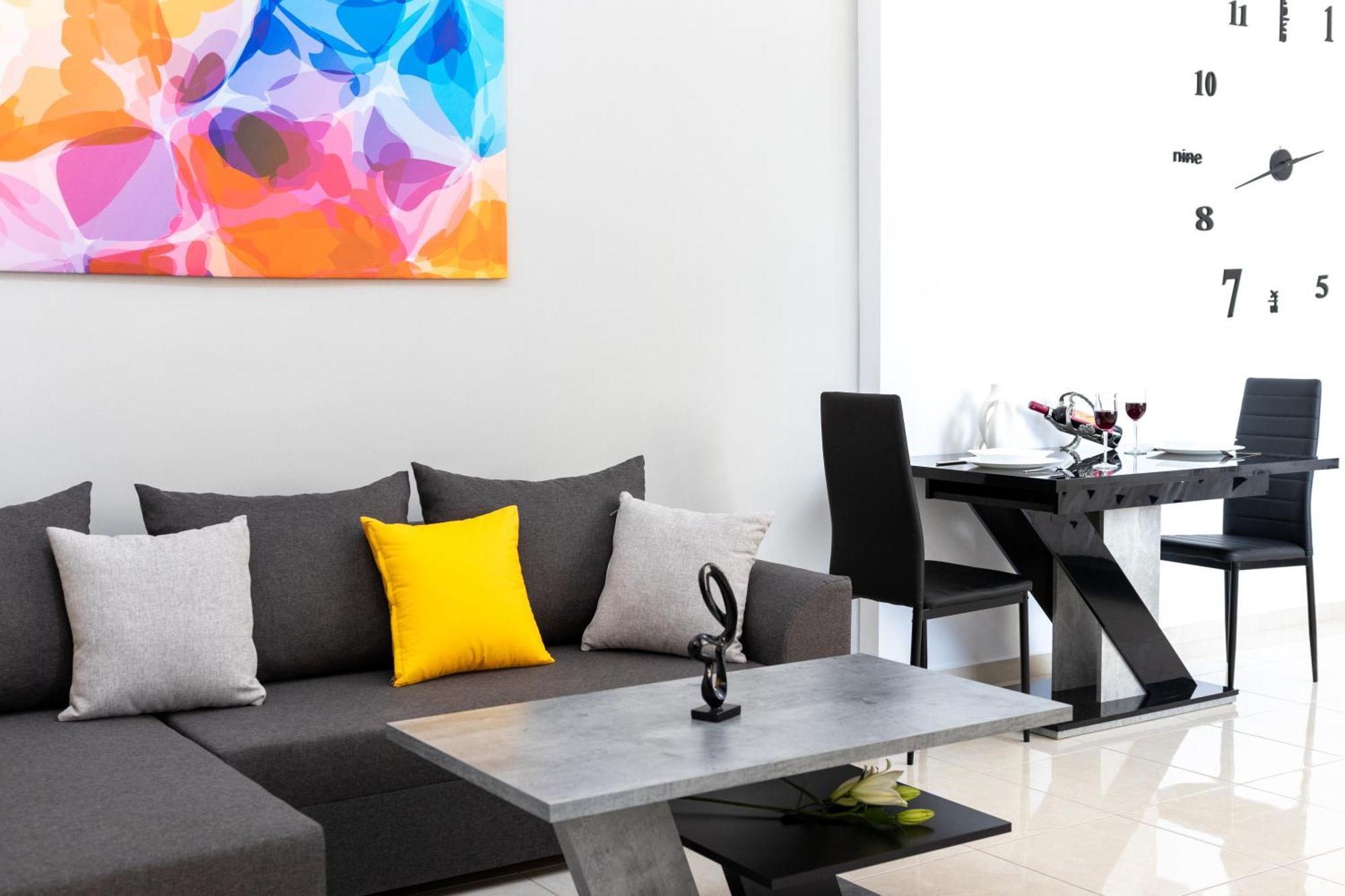 H4 Art Sparta Apartment Exterior photo